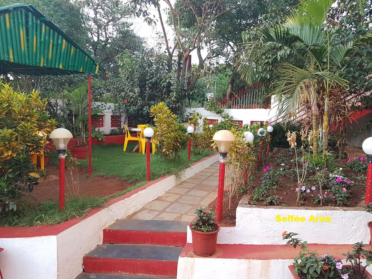 Hotel Stone House Mahabaleshwar Exterior photo