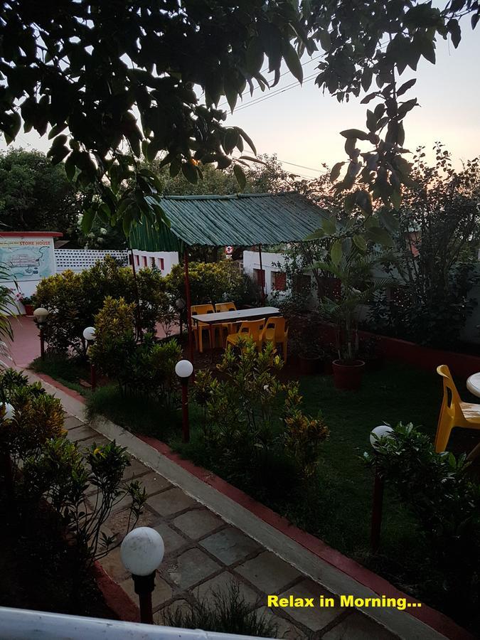 Hotel Stone House Mahabaleshwar Exterior photo